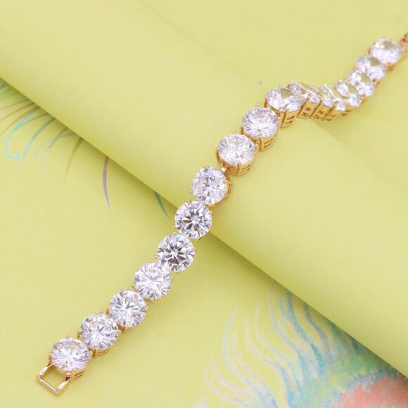 "Rose Gold Plated Brass Bracelet with Large Sparkling Round Stones, XPBL0925 - Picture 1 of 12